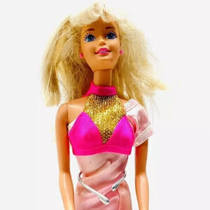 MATTEL BARBIE Doll Blonde Hair Blue Eyes 2 Piece Pink Outfit Dress12" Tall Used